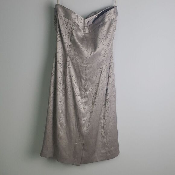 Vintage Express Silver Strapless Dress - Size 2 - Picture 7 of 7